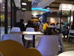 大堂-肯德基(天鹅湖万达店)