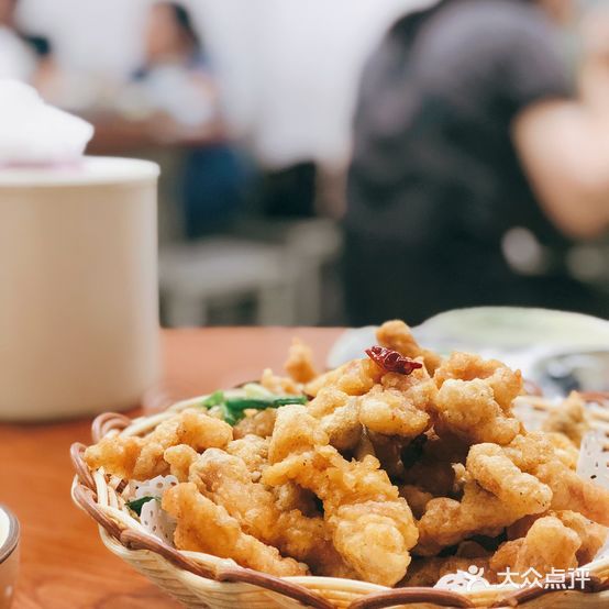 胡子饮食店