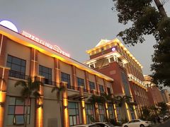 -灵玲国际马戏城
