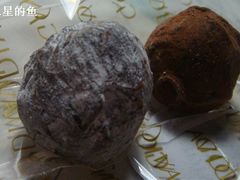 朗姆酒+柑蔓怡酒松露巧克力-GODIVA(港汇恒隆广场)
