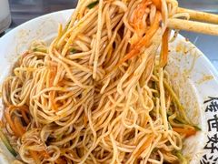 -牛一嘴·兰州牛肉面·大盘鸡(财富中心店)