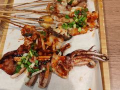 -街角等你.大连海鲜烧烤.经典铁板海鲜串(西安路店)