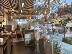 -ommo cafe(半岛城邦店)