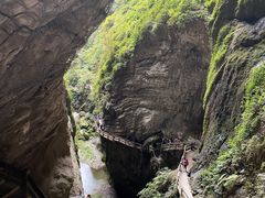 -龙水峡地缝景区