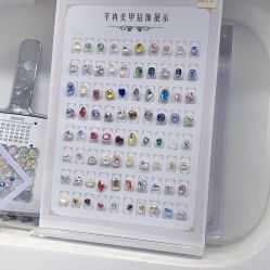 -芊冉•美甲美睫纹绣