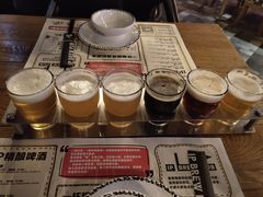 -爱啤精酿·民谣酒馆(滨江店)