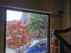 -邊渡咖啡