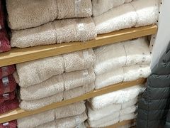 -优衣库(上海虹口龙之梦店)
