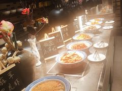 自助取餐区-乐咖啡西餐厅(太湖皇冠假日酒店)