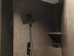 -万泊酒店(长沙五一广场国金中心店)