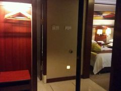 -天艺东环酒店(海口高铁东站龙湖天街店)