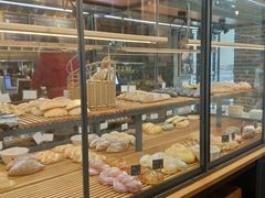 -焙丽拾光(麦凯乐直营店)