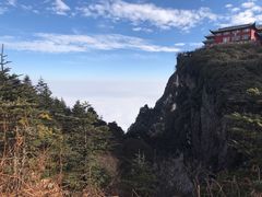 -峨嵋山金顶