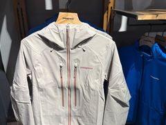 -Patagonia(三里屯SOHO店)