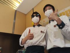 -海底捞火锅(新松江路生日主题店)