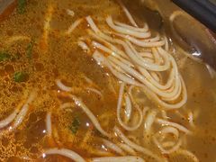 -亮亮面馆(经六路店)
