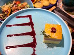 -米德维奇俄式西餐厅(西六道街店)