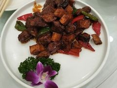 -老大同酒家·糟卤·本帮菜(中山公园店)