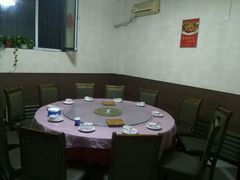 -文记小四川水煮鱼(虹桥路店)