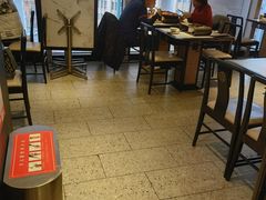 大堂-江边城外烤全鱼(世茂广场店)