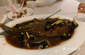 Braised Big Bream from Yangcheng Lake