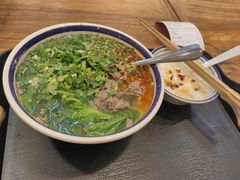 -云阿蛮云南生烫牛肉米线(奉贤路店)
