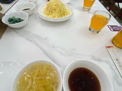-东方饺子王(新奥购物中心店)