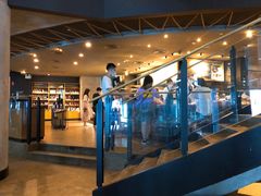 -星巴克臻选(宁波天一广场店)