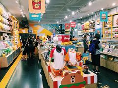 -line friends(明洞旗舰店)