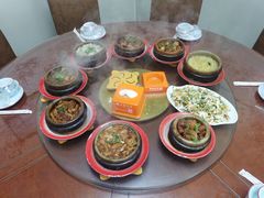 -石锅坛肉(广场店)