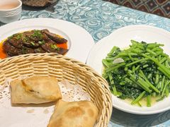 -巴扎美食·新疆菜·西域歌舞表演餐厅(新疆大厦店)