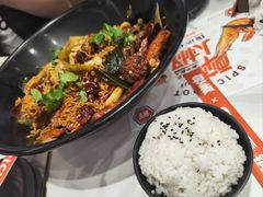 -醉人椒麻辣香锅(王府井喜悦店)