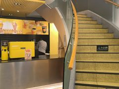 -麦当劳(展览路店)