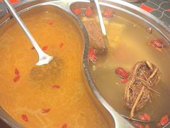 -南城十里潮汕鲜牛火锅·鲜虾生滚粥(融汇老商埠店)