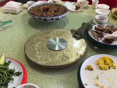 -华龙特色大骨鸡农家菜馆