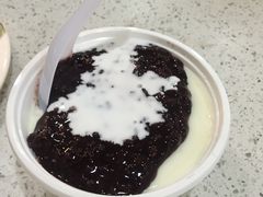 黑糯米双皮奶-芬芳甜品(同福路店)