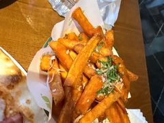 -JINNS锦时 steak&pizza(浸信会礼拜堂旧址店)