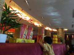 -裕龙汤泉