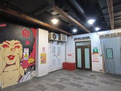 -友谊服饰商场(名品商厦店)