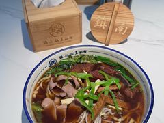 -镇南锅盖面馆(解放路店)