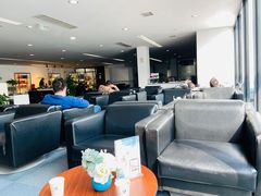 -上海宝信宝马4S店