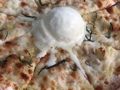 雪山榴莲松子薄饼-农畉LONFOOD(福田星河COCOPark店)