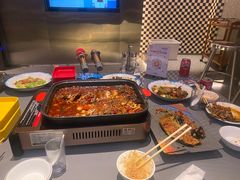 -密苏里·吖咪KTV火吧