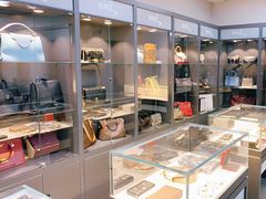 -用真奢侈品名表名包回收中心(朝阳万达店)