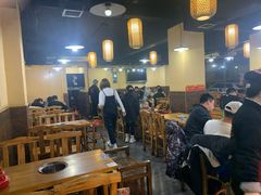 大堂-东镇老火锅(长春路首店)