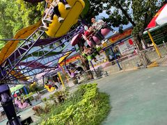 -顺德大良半月城游乐场