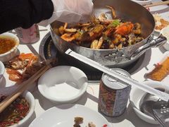 -七欣天香辣蟹火锅(闵行浦江欢乐颂店)