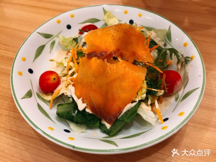 萨莉亚(悦方广场店)-三文鱼沙拉-菜-三文鱼沙拉图片-深圳美食-大众