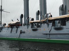 -阿芙乐尔号巡洋舰