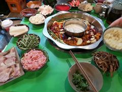 -周幺妹重庆老火锅(银泰城总店)